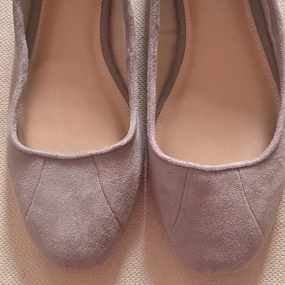NEW / NWOT  DV by Dolce Vita Taupe/ Light Brown/ Tan  Women's Shoes - Picture 7 of 8